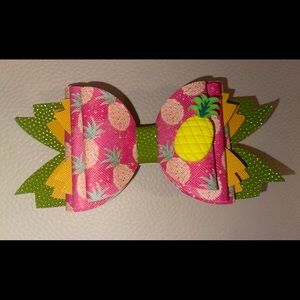 Pineapple hair bow